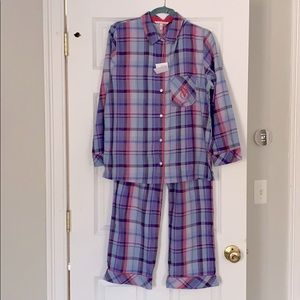 Victoria’s Secrets pajamas